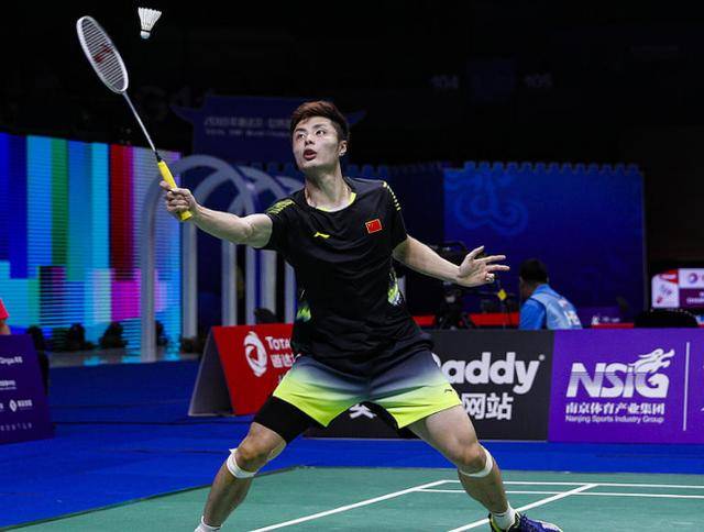 裁掉埃夫布 裁掉埃夫布